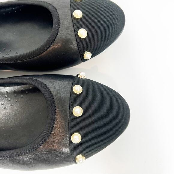 VANELO PEARL GOLD LEATHER BLACK GOLD WOMEN FLATS SIZE 7 - Picture 3 of 6